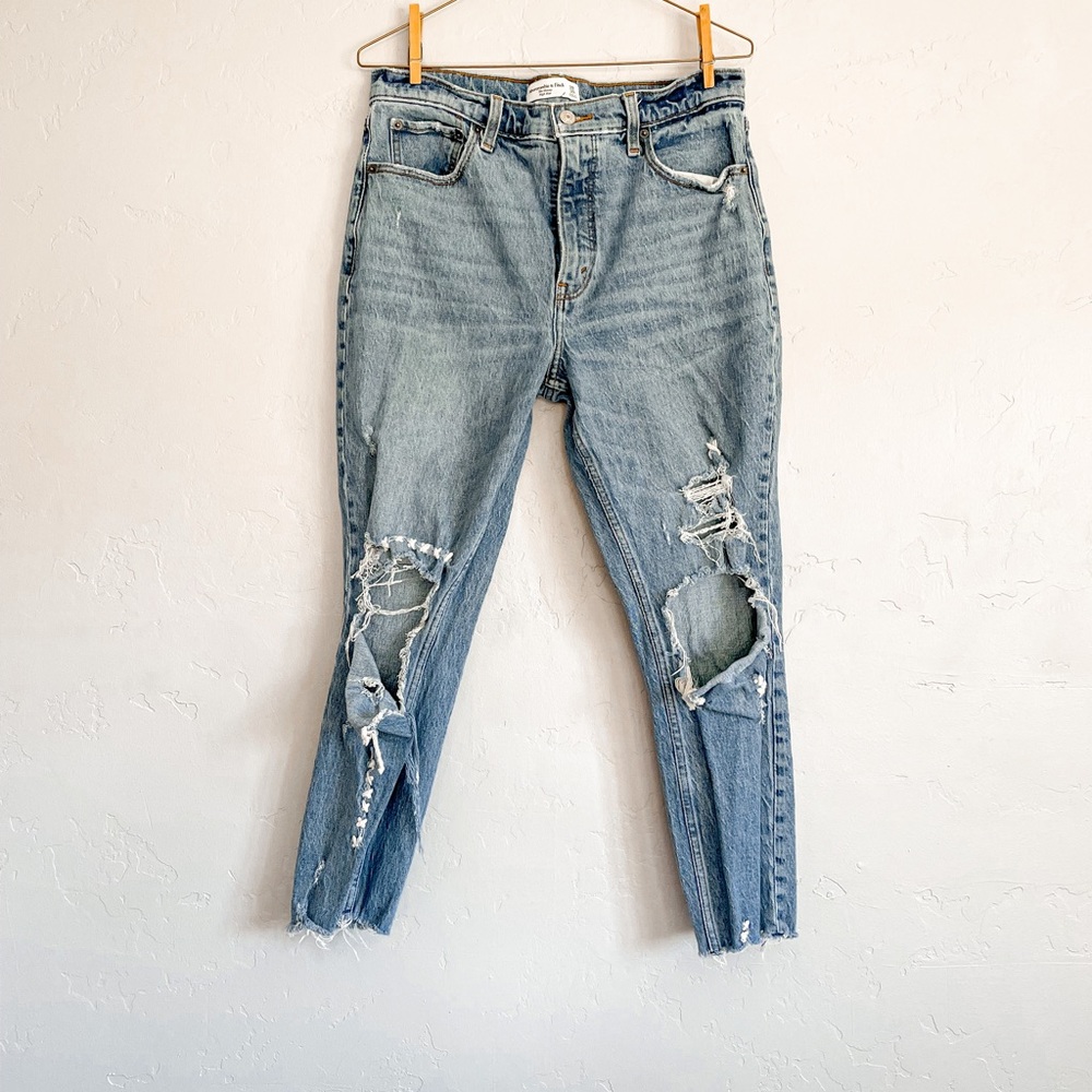Abercrombie & Fitch Skinny High-Rise Distressed Jeans